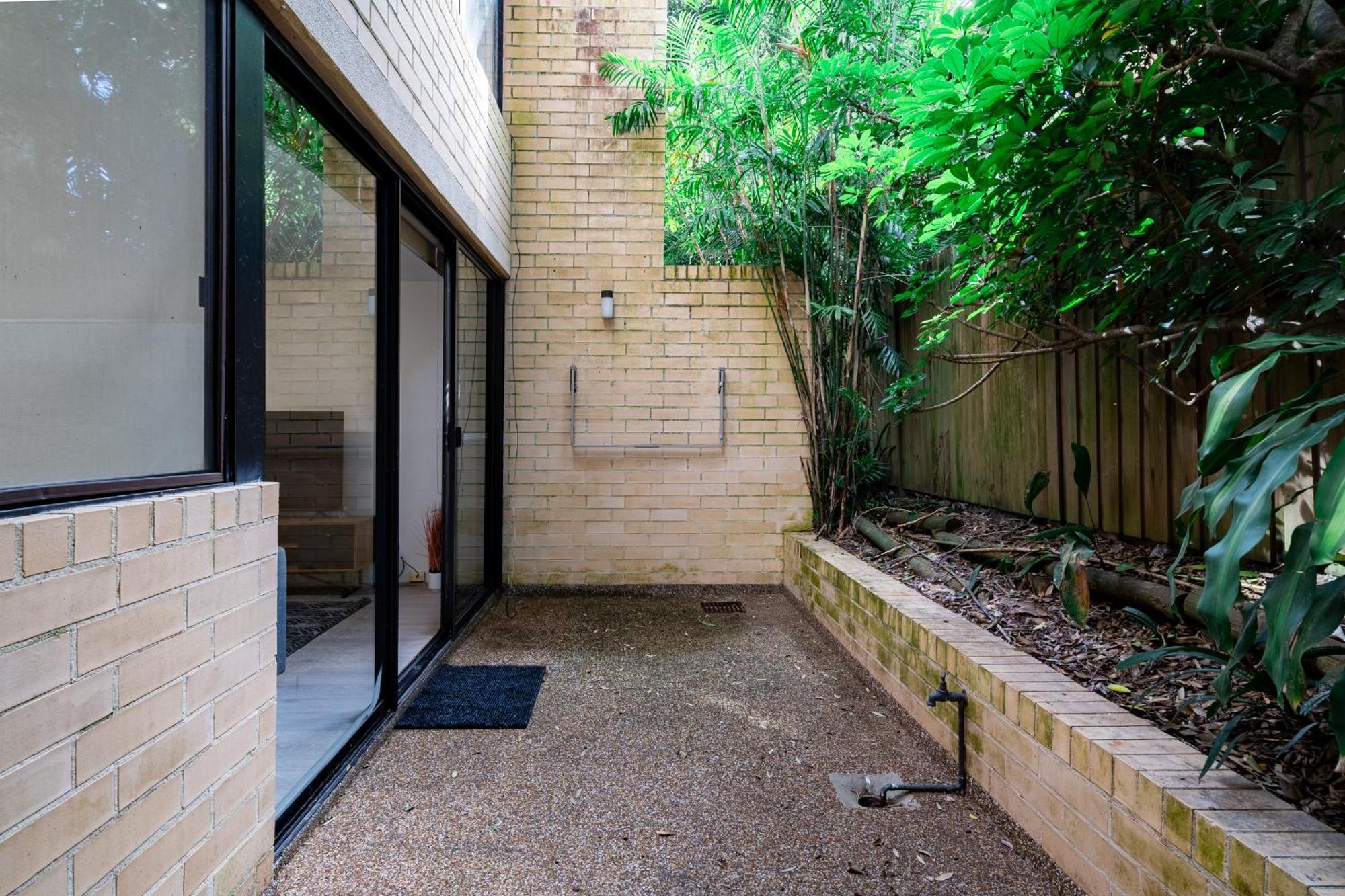 1nc Spacious Abnb-style 3bedroom Townhouse, North Free Parking Guest house *